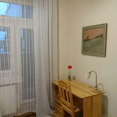 Vendégház Single Room-just 4 Minutes From Main Market Square Krakkó